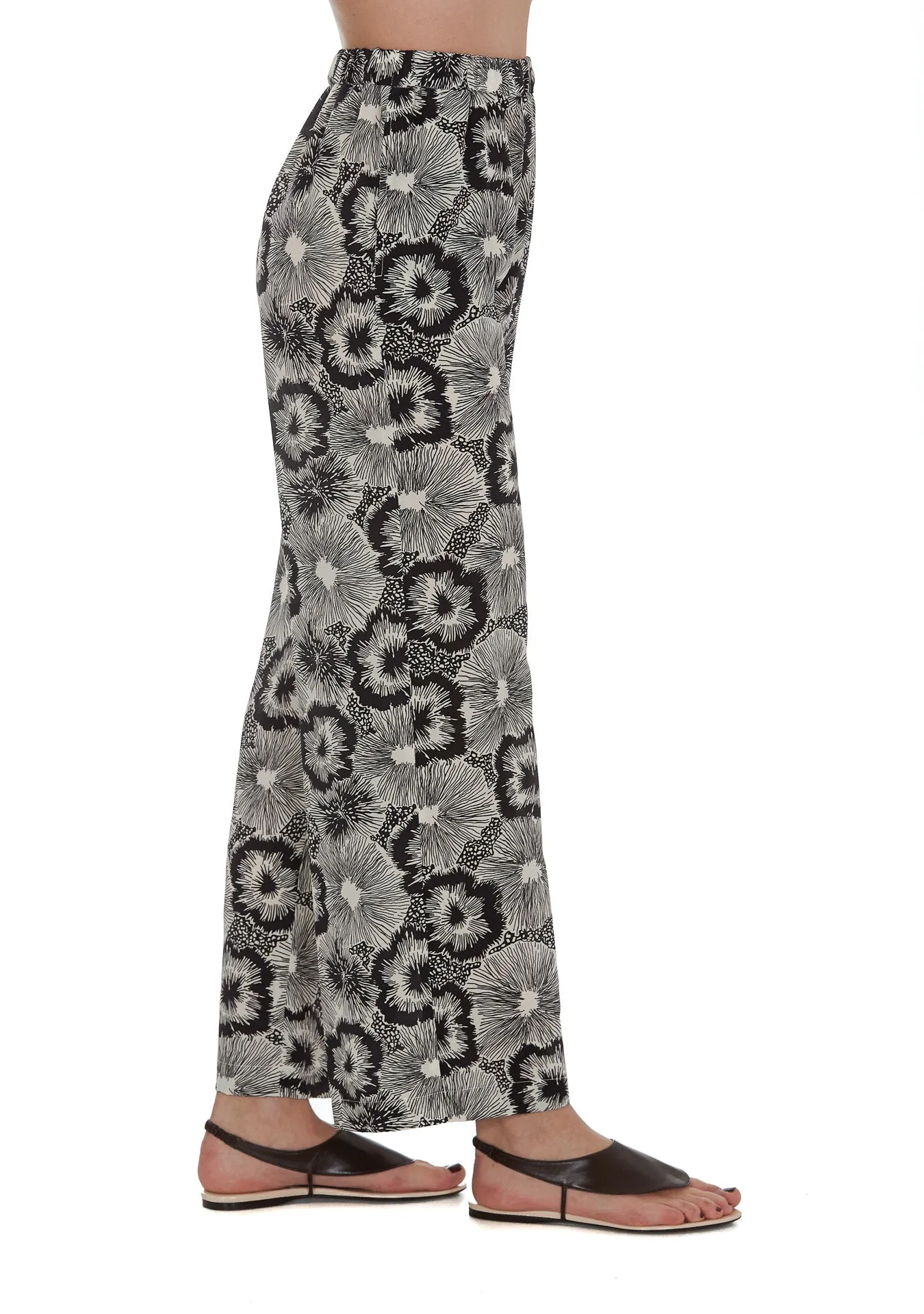 Apesi Printed Flared Pants
