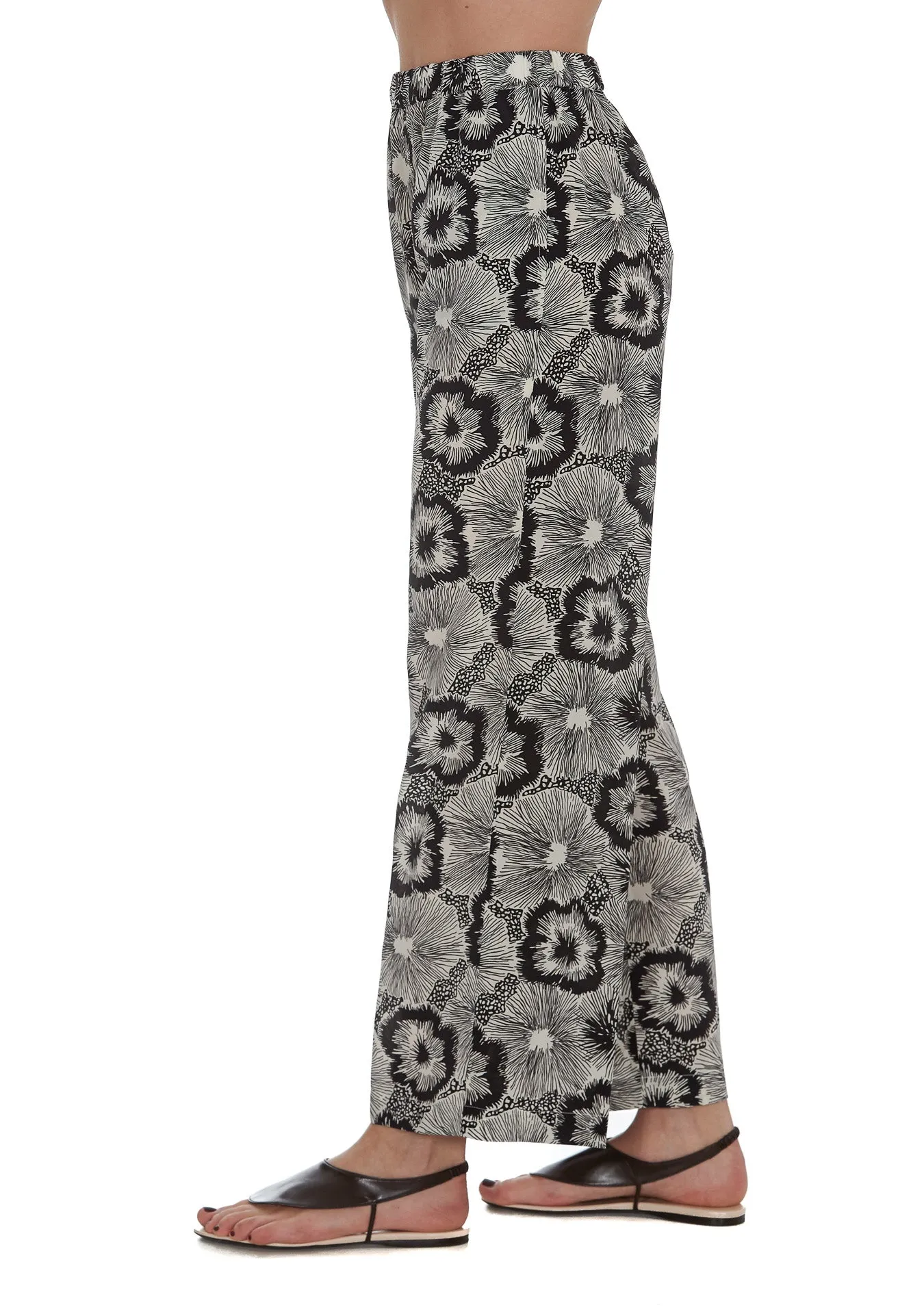 Apesi Printed Flared Pants