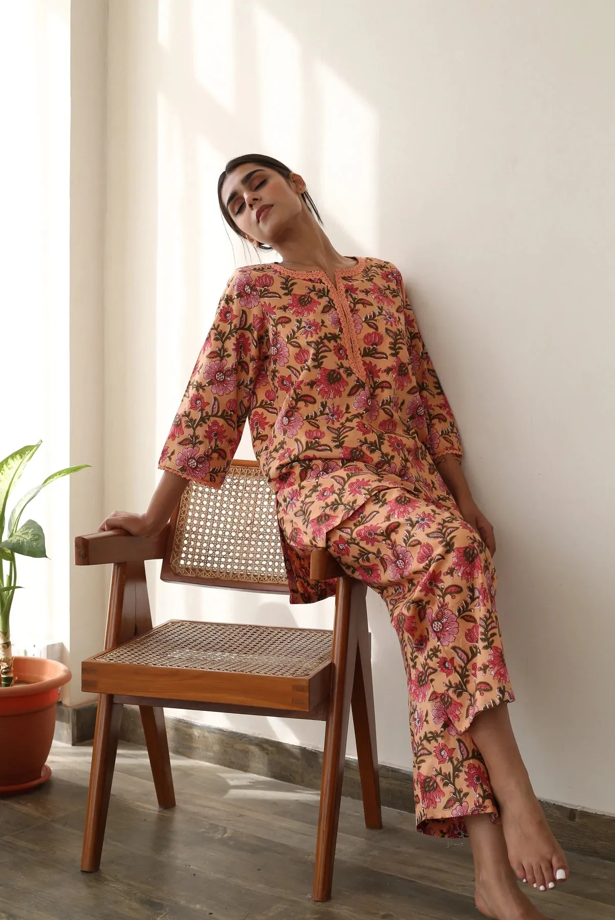 Cotton Peach Floral Print Kurta Pant Set