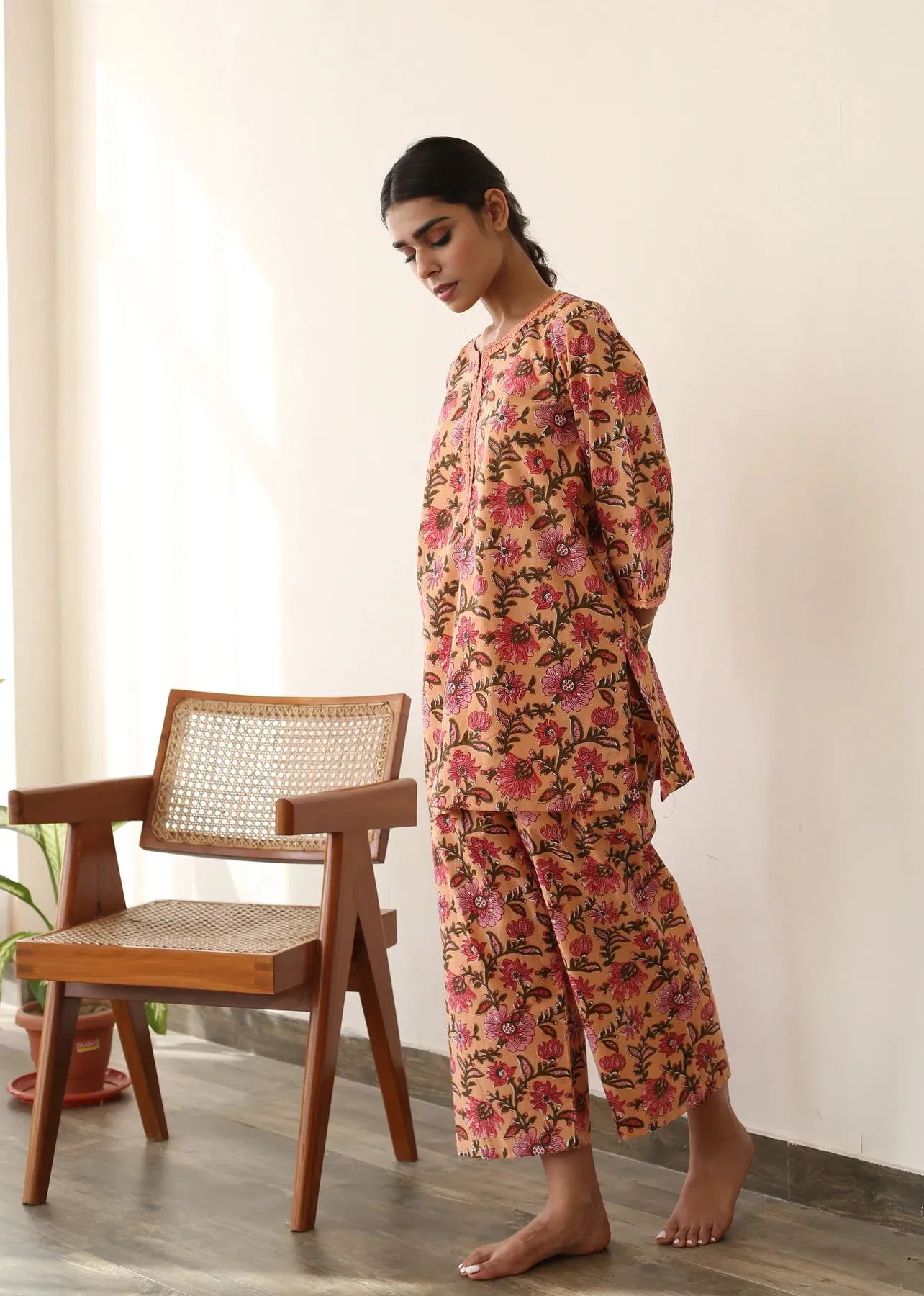 Cotton Peach Floral Print Kurta Pant Set