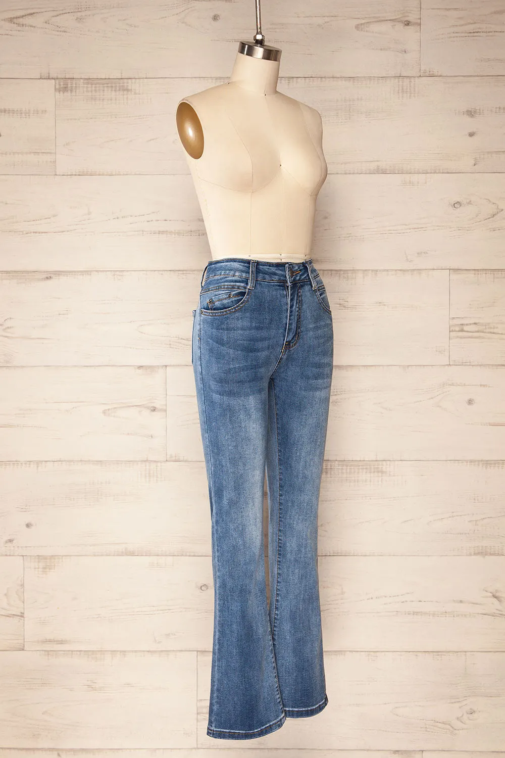 Eggjestolen | High-Waisted Flared Leg Jeans