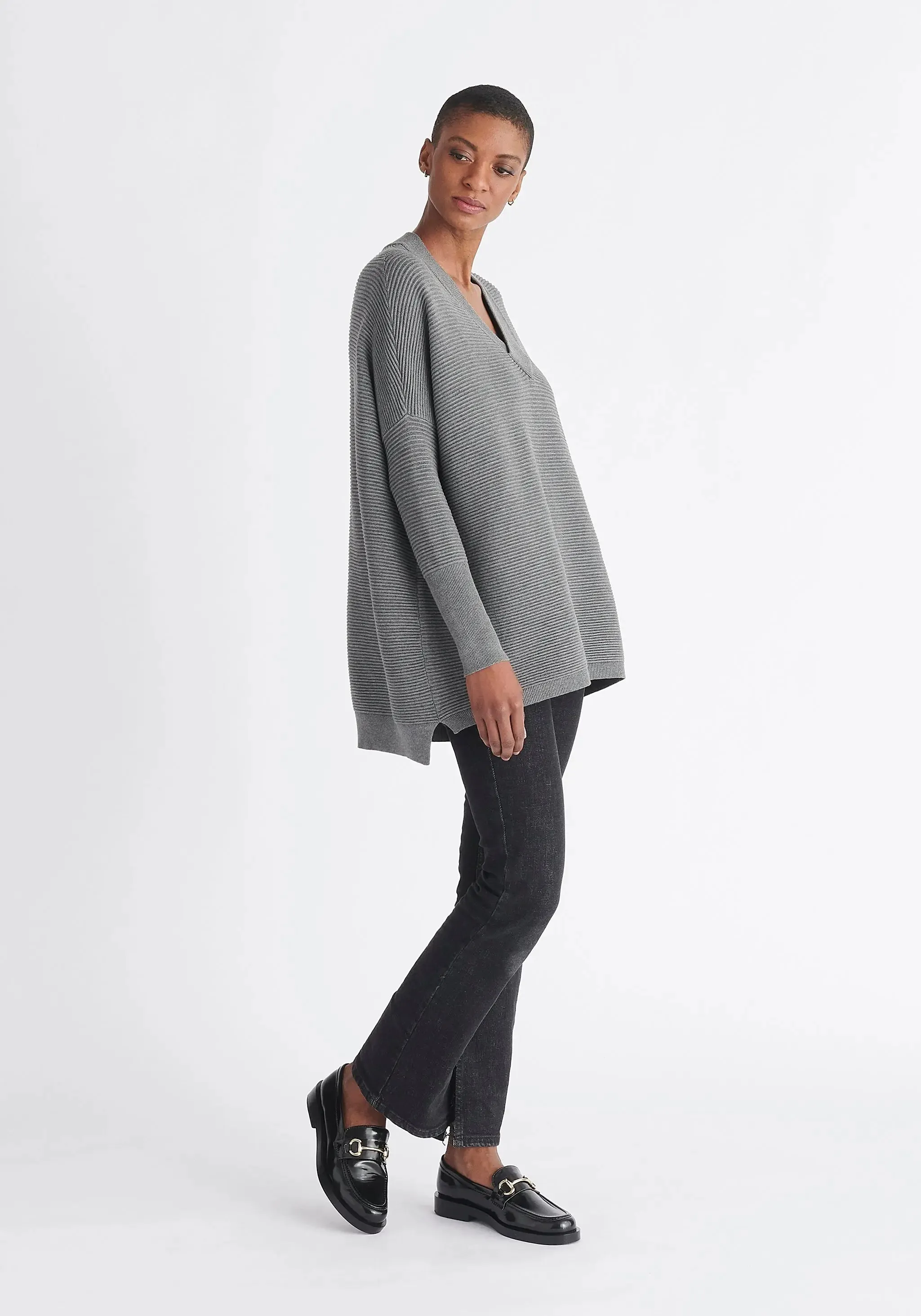 Grey V-Neck Ribbed Jumper