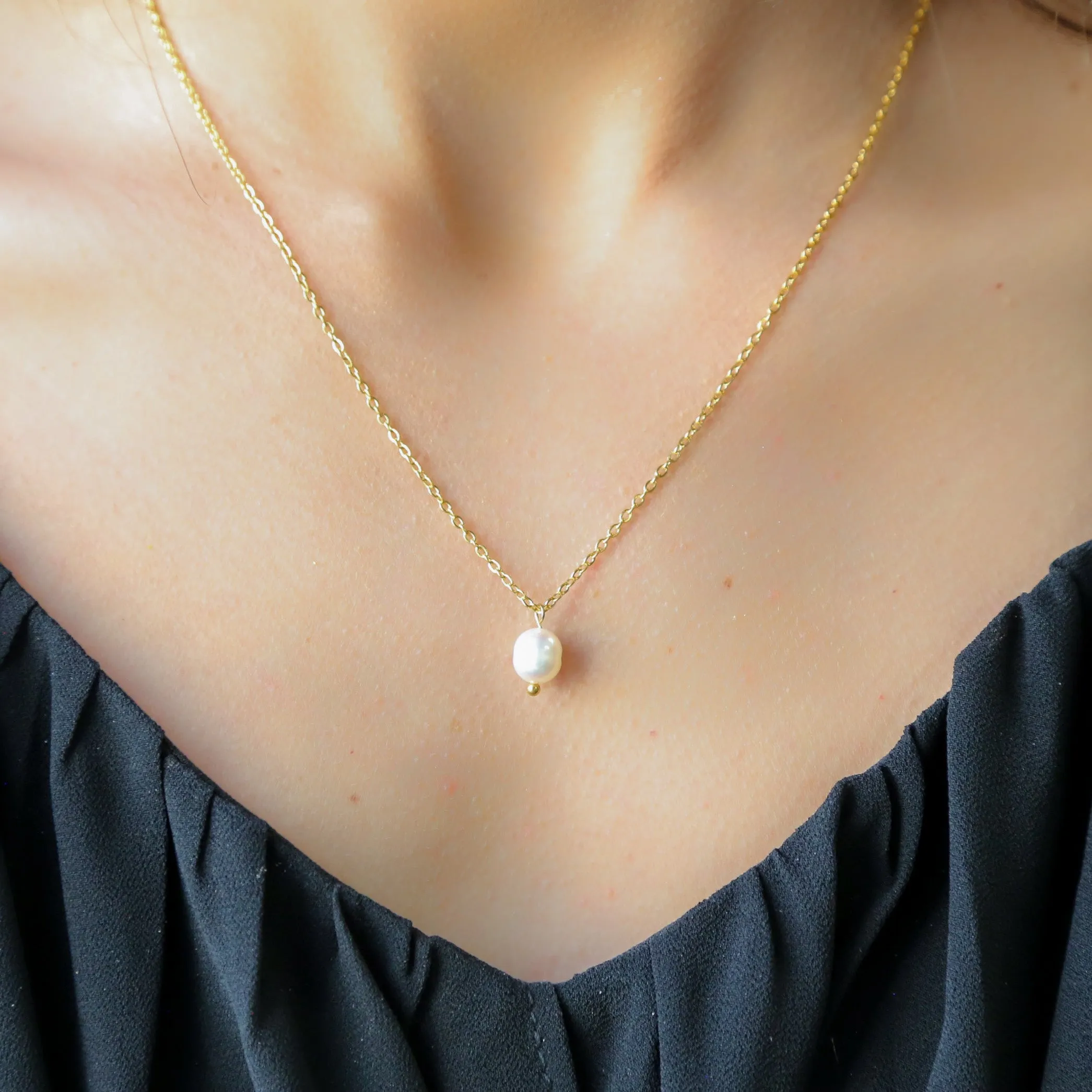 Julia GOLD Necklace SImple Baroque Freshwater Pearl Pendant Choker Necklace