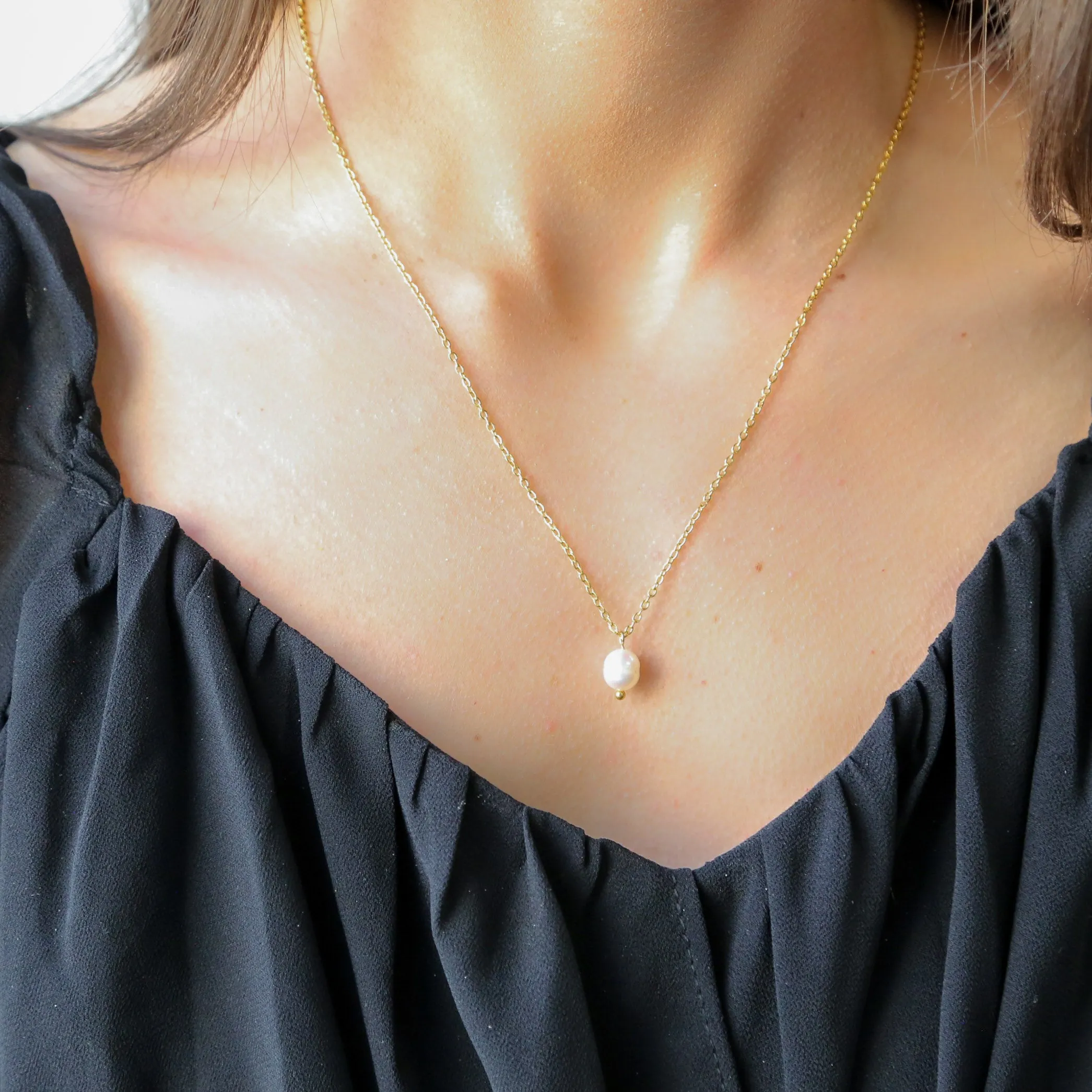 Julia GOLD Necklace SImple Baroque Freshwater Pearl Pendant Choker Necklace