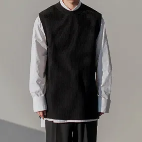 KNITTED V-CUT VEST