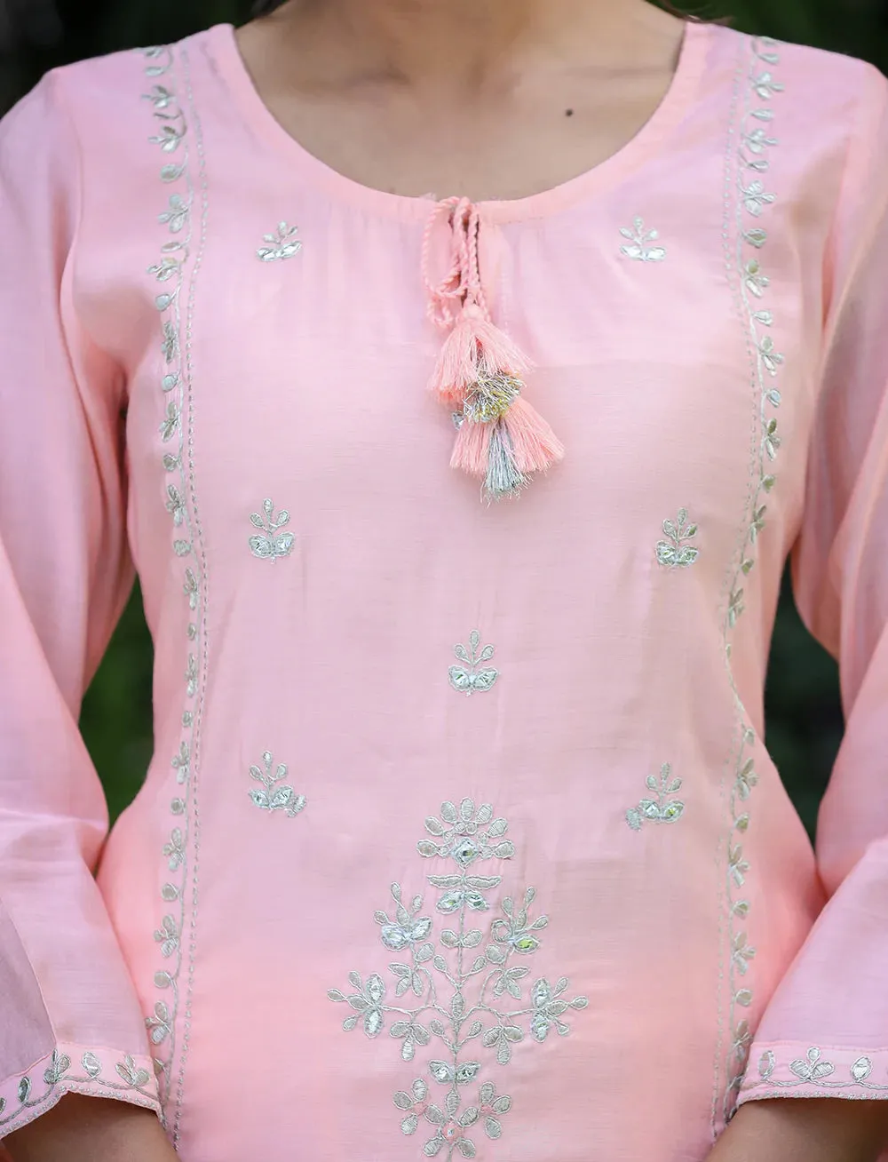 Peach Muslin Silk Zari Embroidered Suit Set with Dupatta