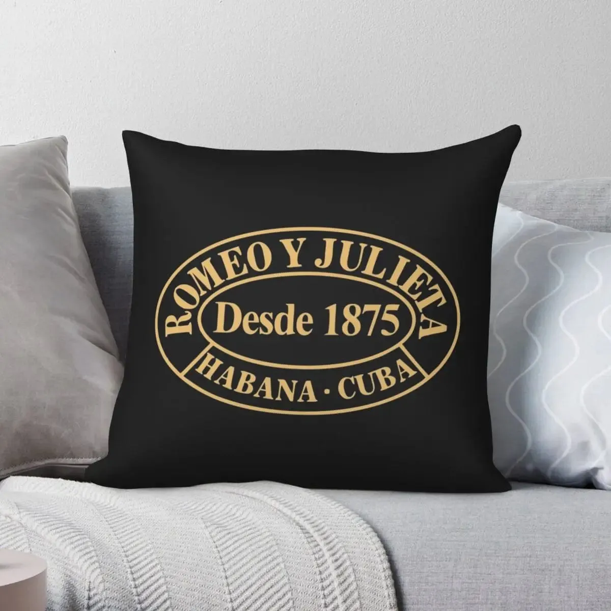 Romeo and Julieta Habana Cuba Cigar Style Pillowcases  Poliester