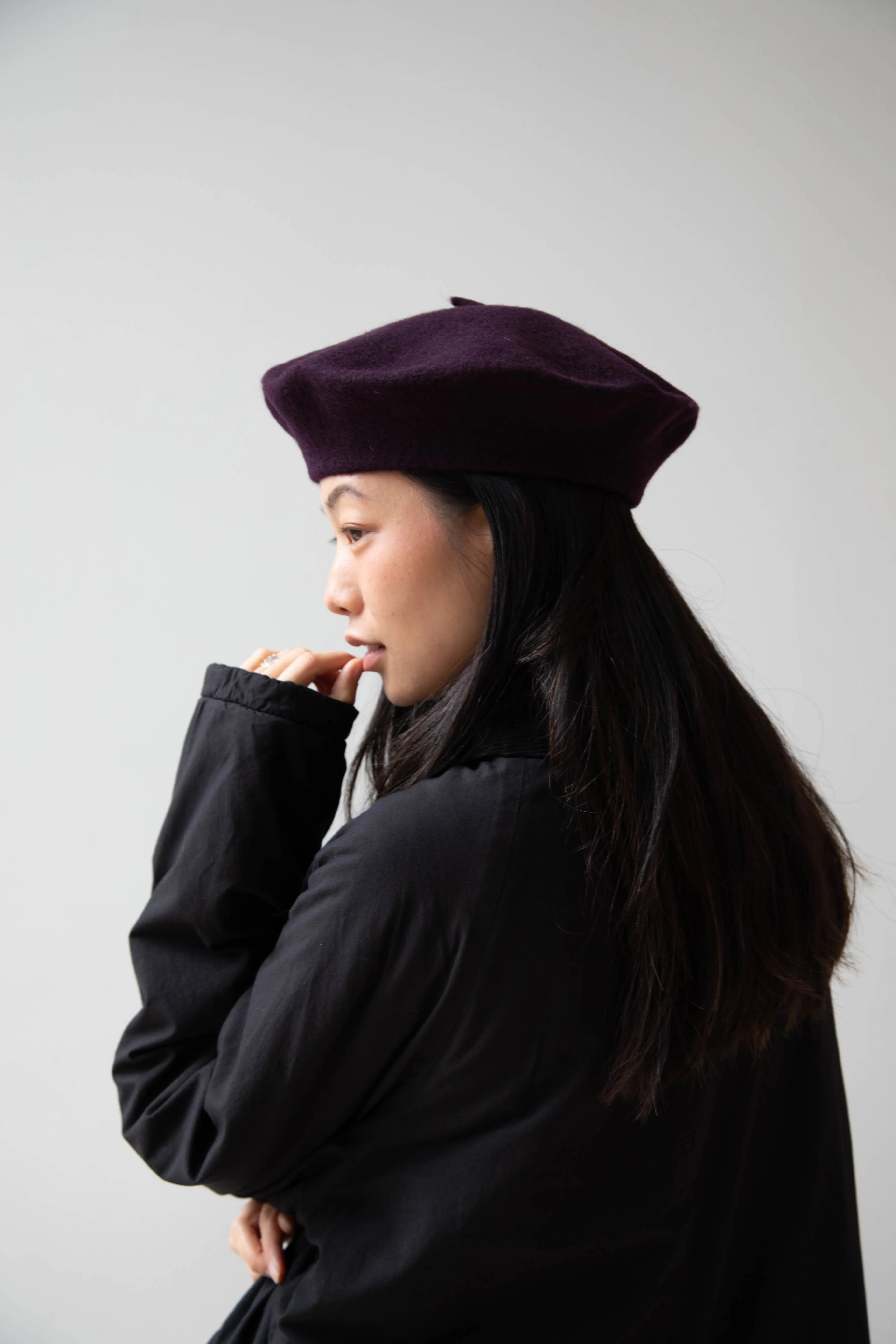 Signa 1925 | Felted Knit Beret in Plum