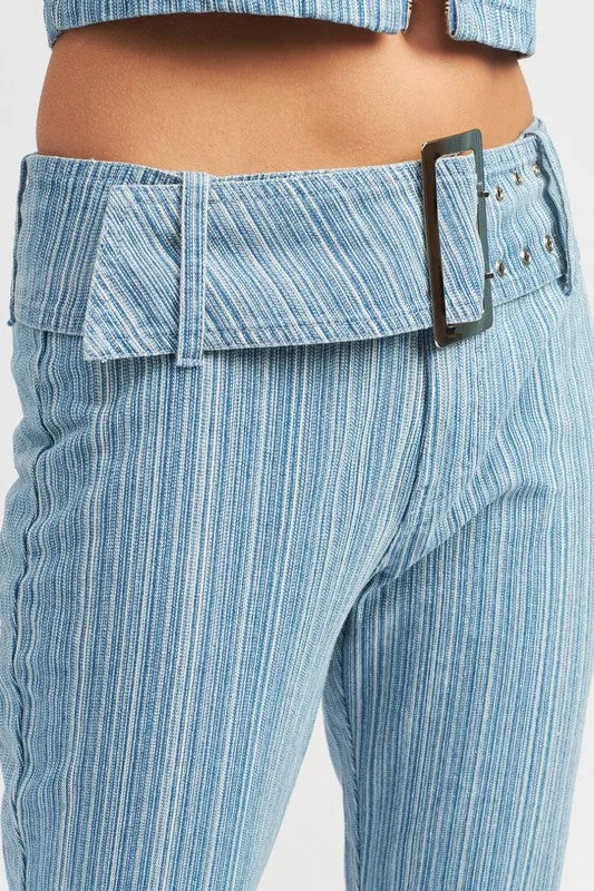 THE PLAZA LOW RISE FLARED JEANS